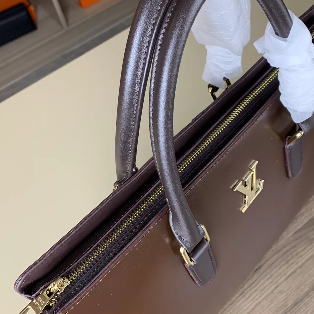 louis vuitton aaa homme sac a main  s_12743104